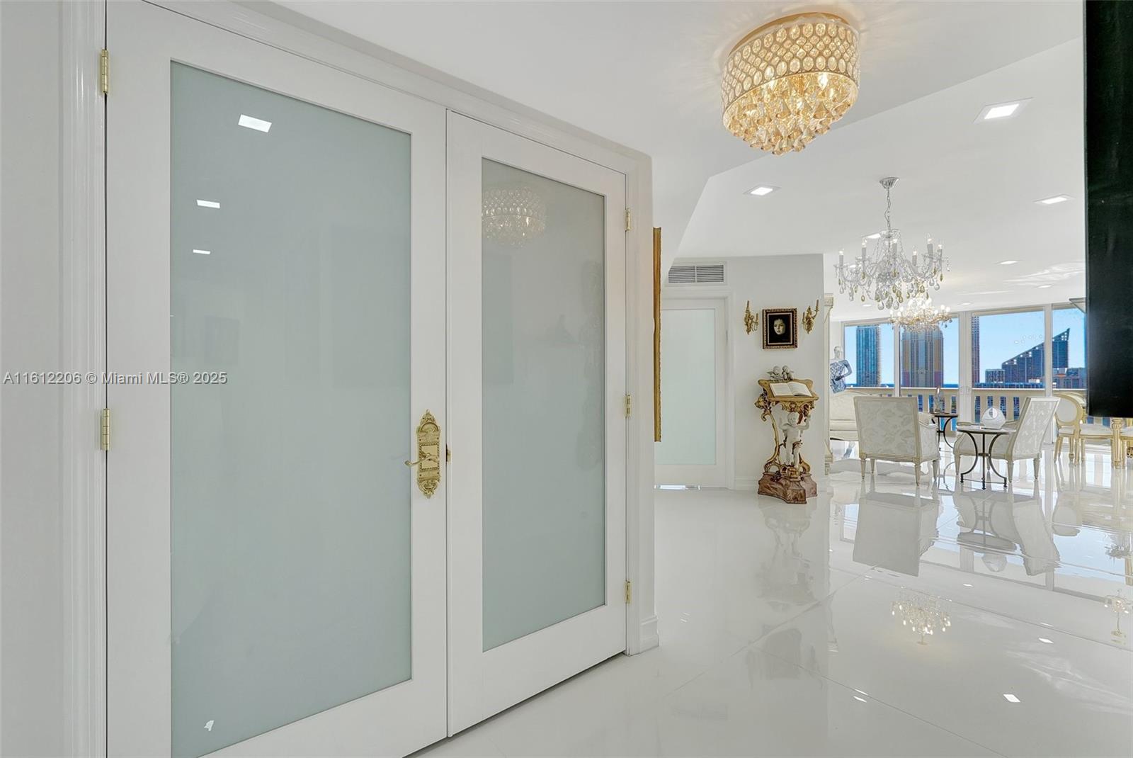 3000 Island Blvd # 1406