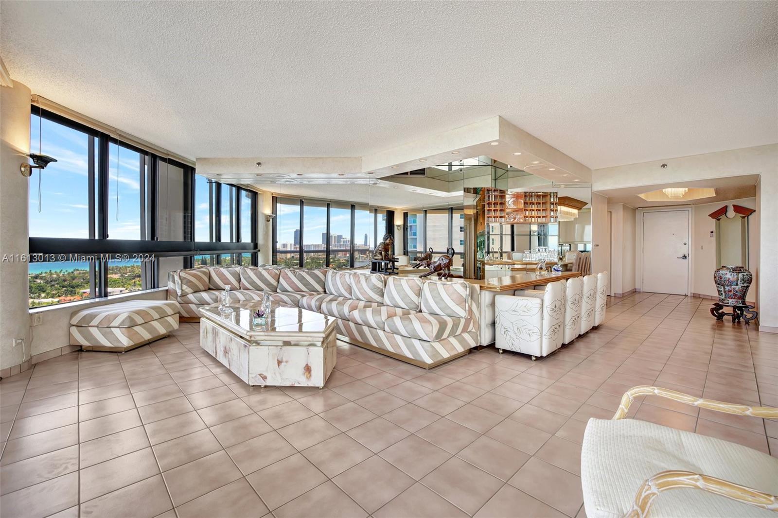 20191 E Country Club Dr # 2206
