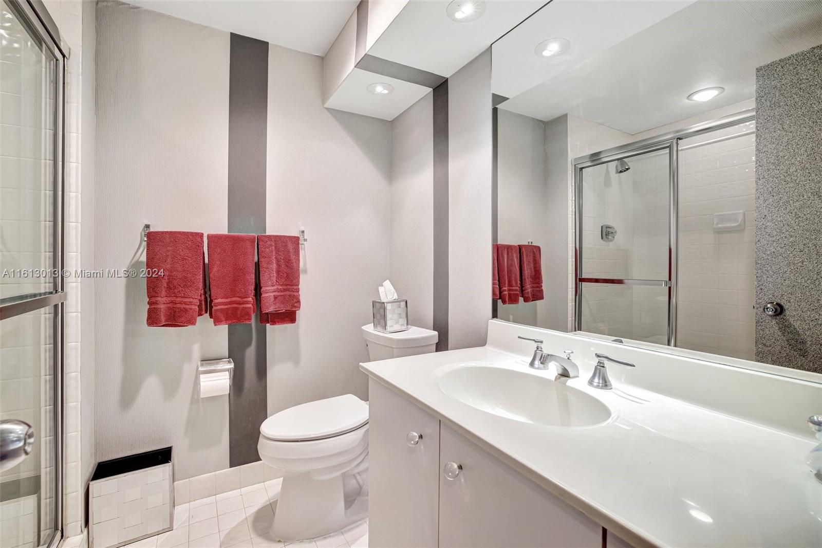 20191 E Country Club Dr # 2206