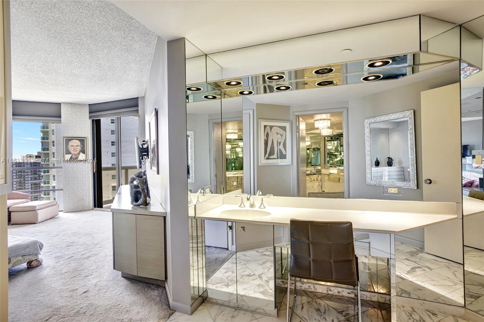 20191 E Country Club Dr # 2206