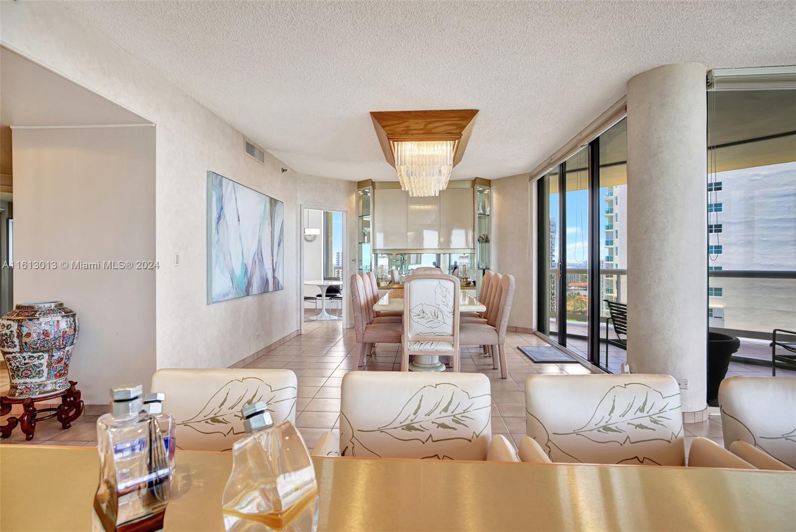 20191 E Country Club Dr # 2206