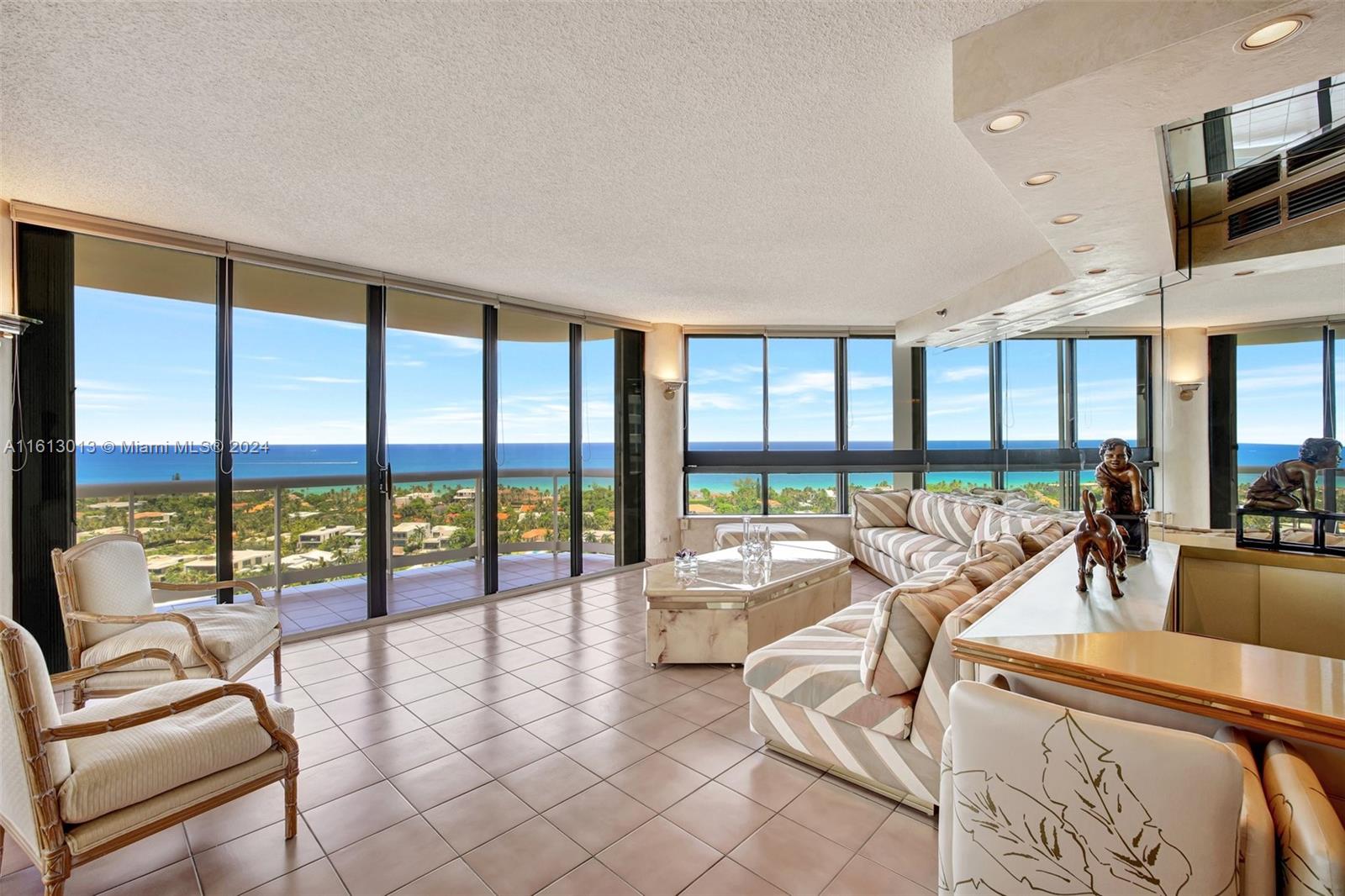 20191 E Country Club Dr # 2206