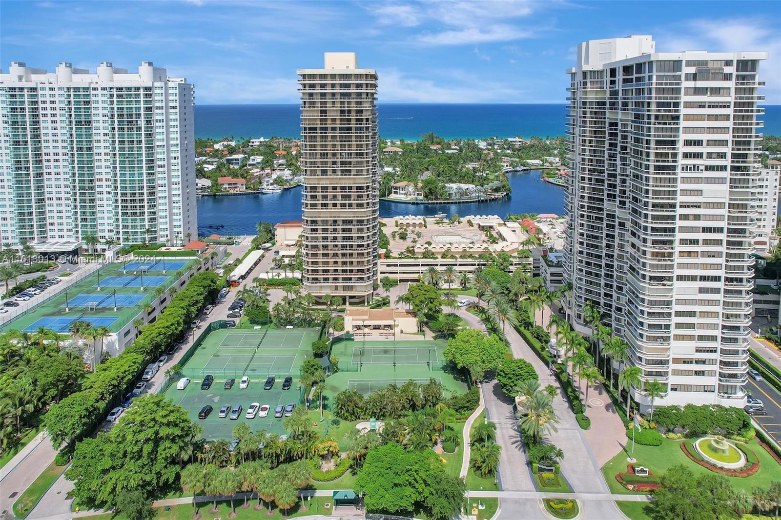 20191 E Country Club Dr # 2206