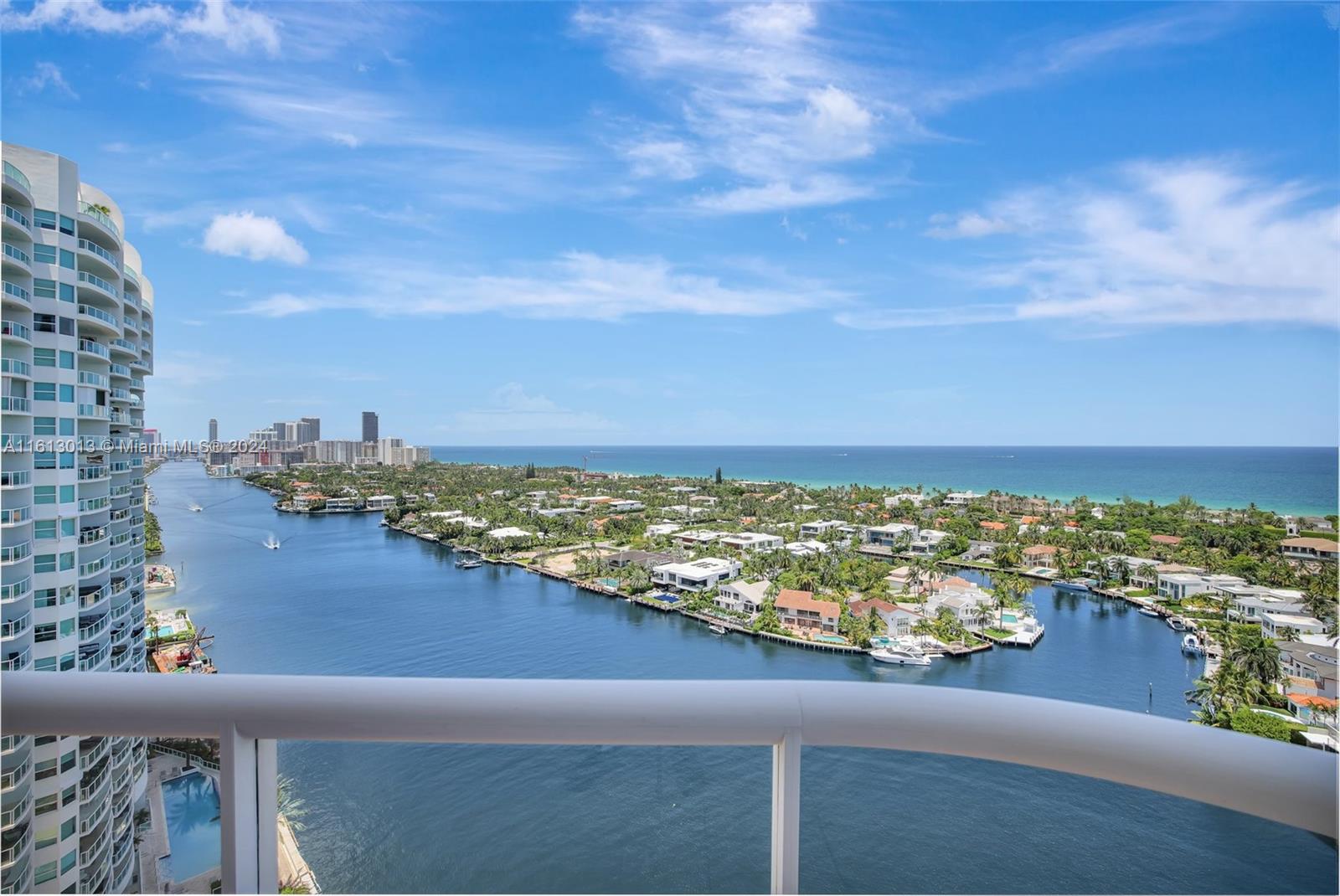 20191 E Country Club Dr # 2206