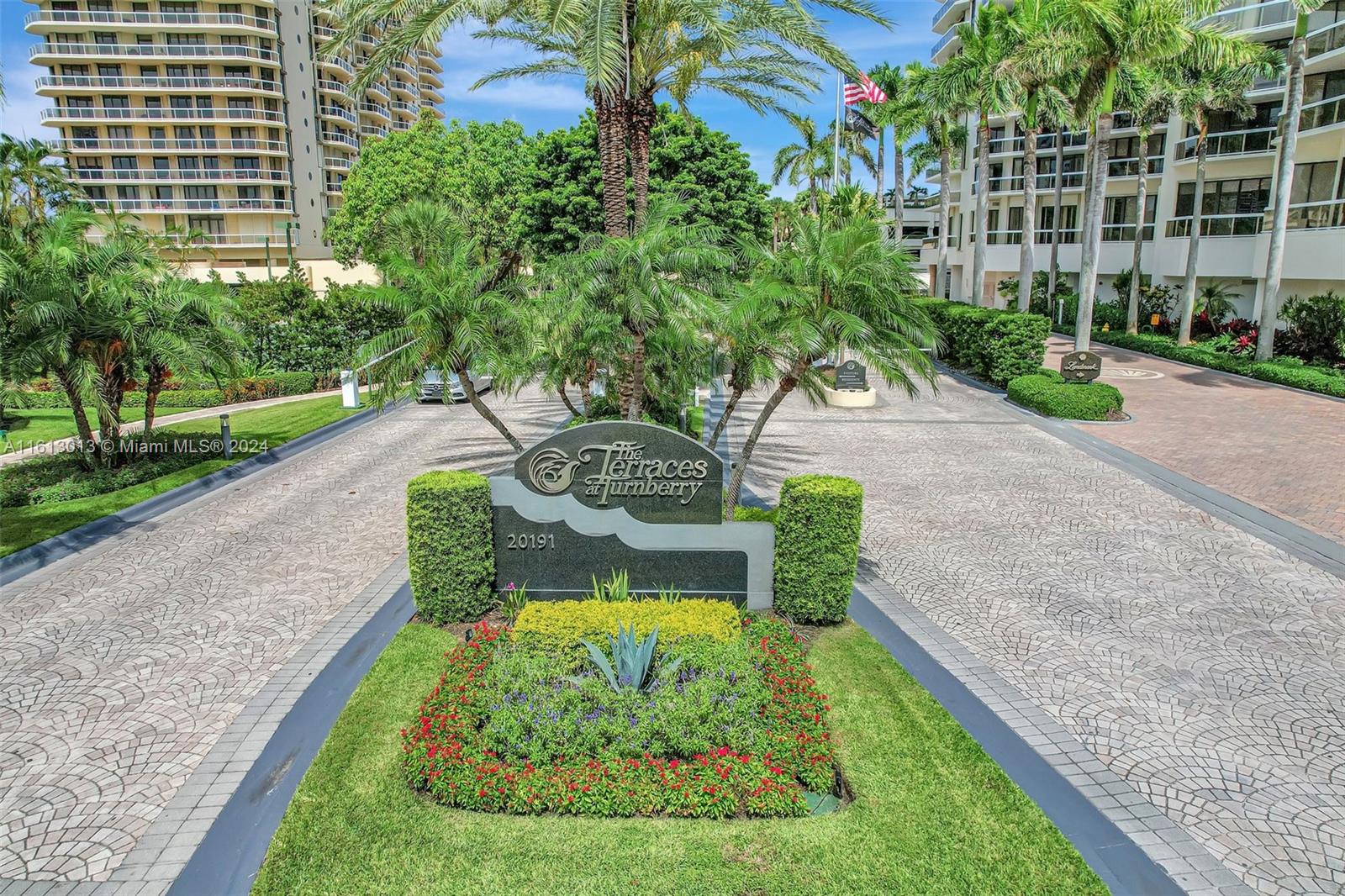 20191 E Country Club Dr # 2206