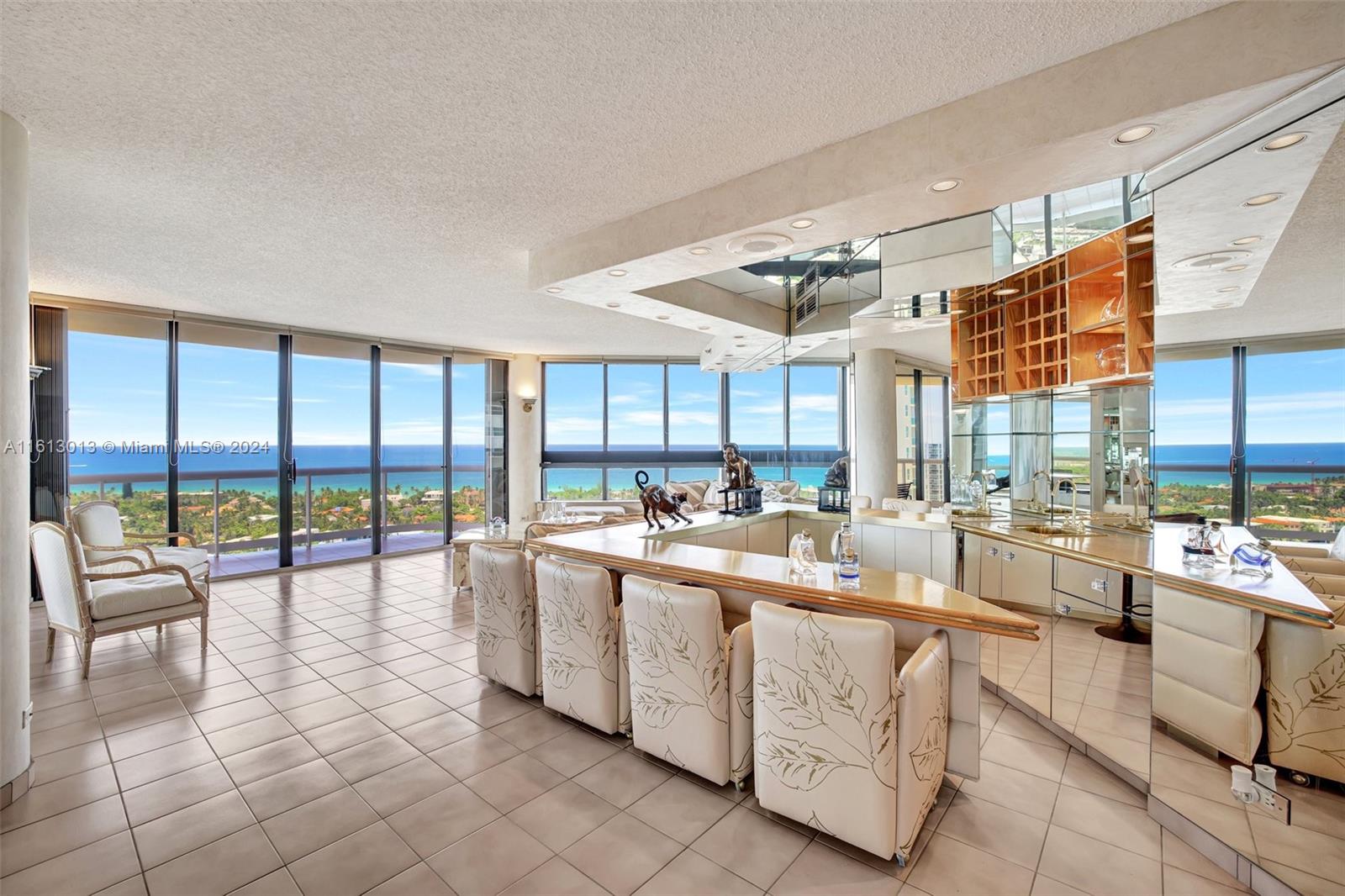 20191 E Country Club Dr # 2206