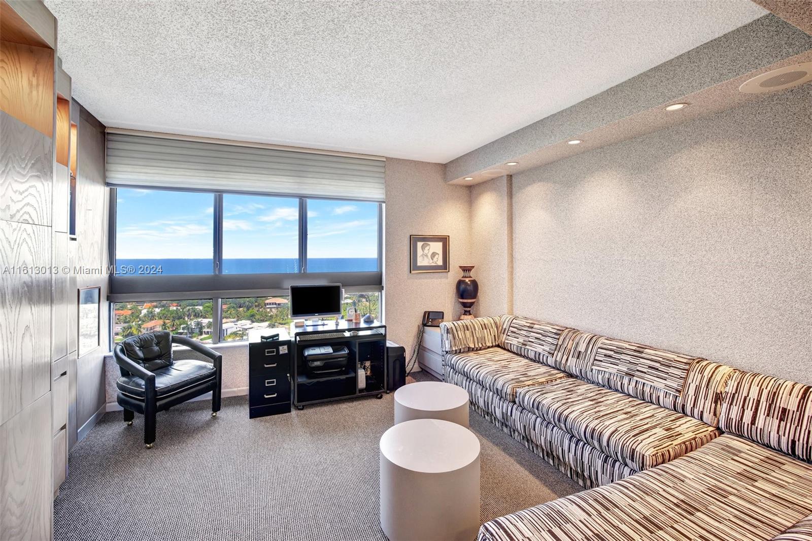 20191 E Country Club Dr # 2206