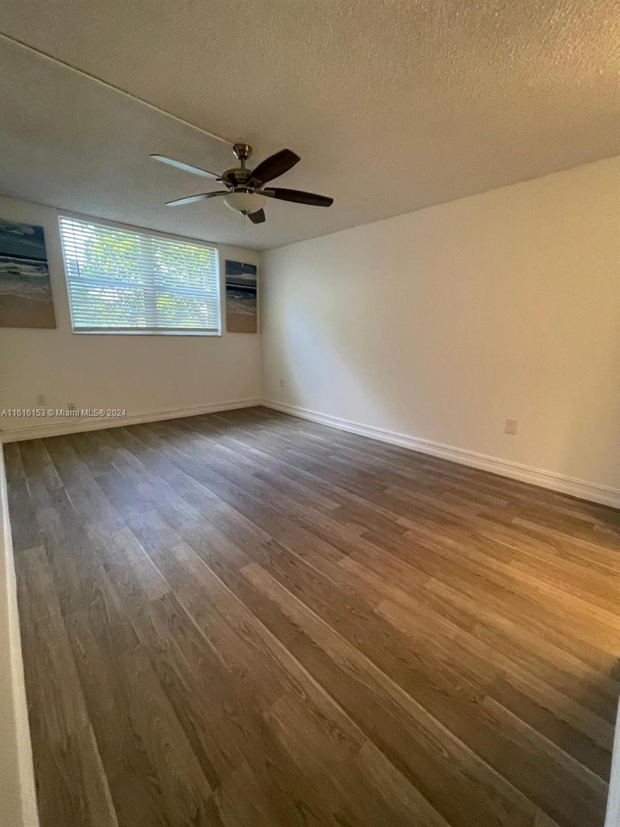 9081 Lime Bay Blvd # 211