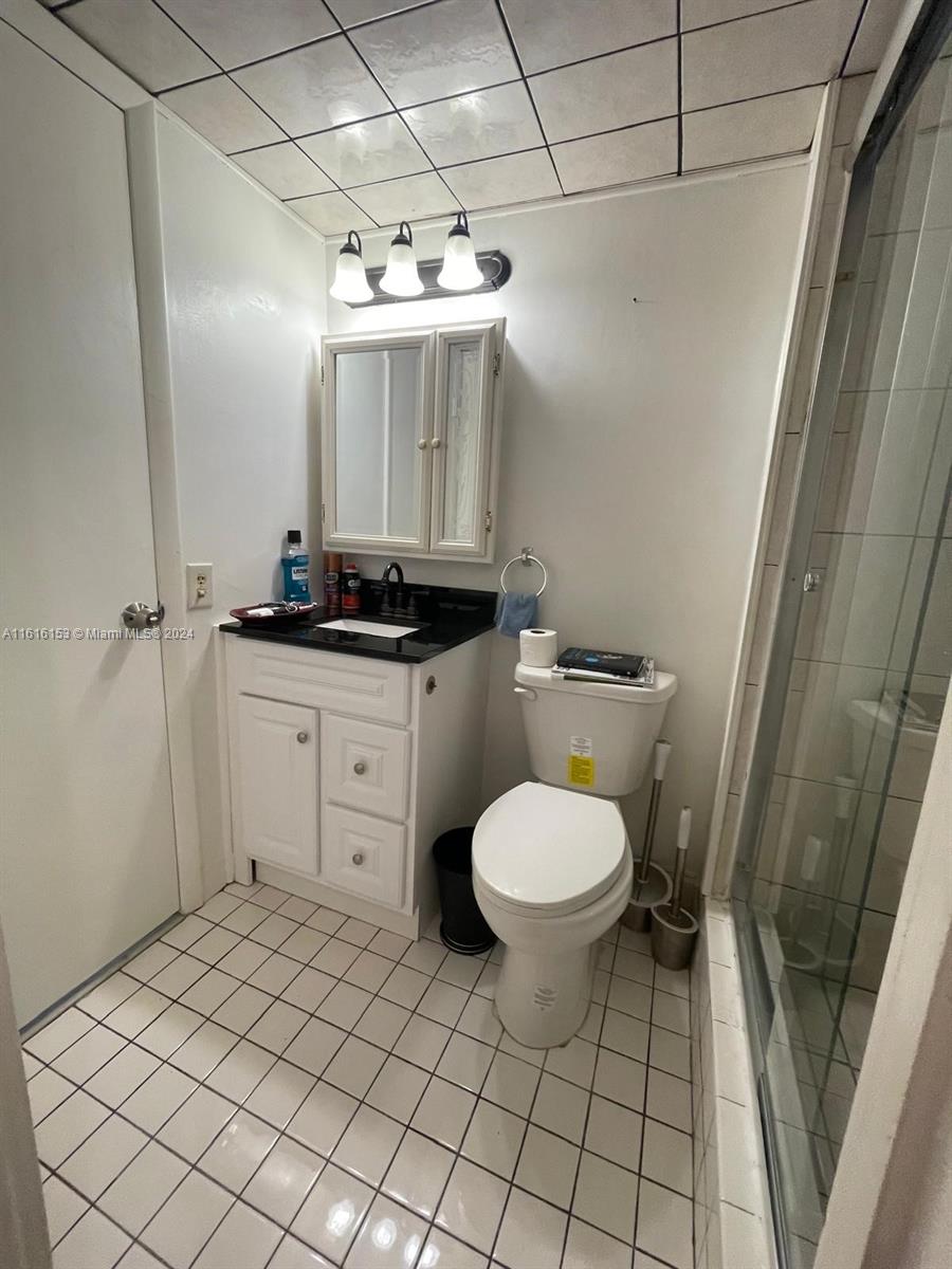 9081 Lime Bay Blvd # 211