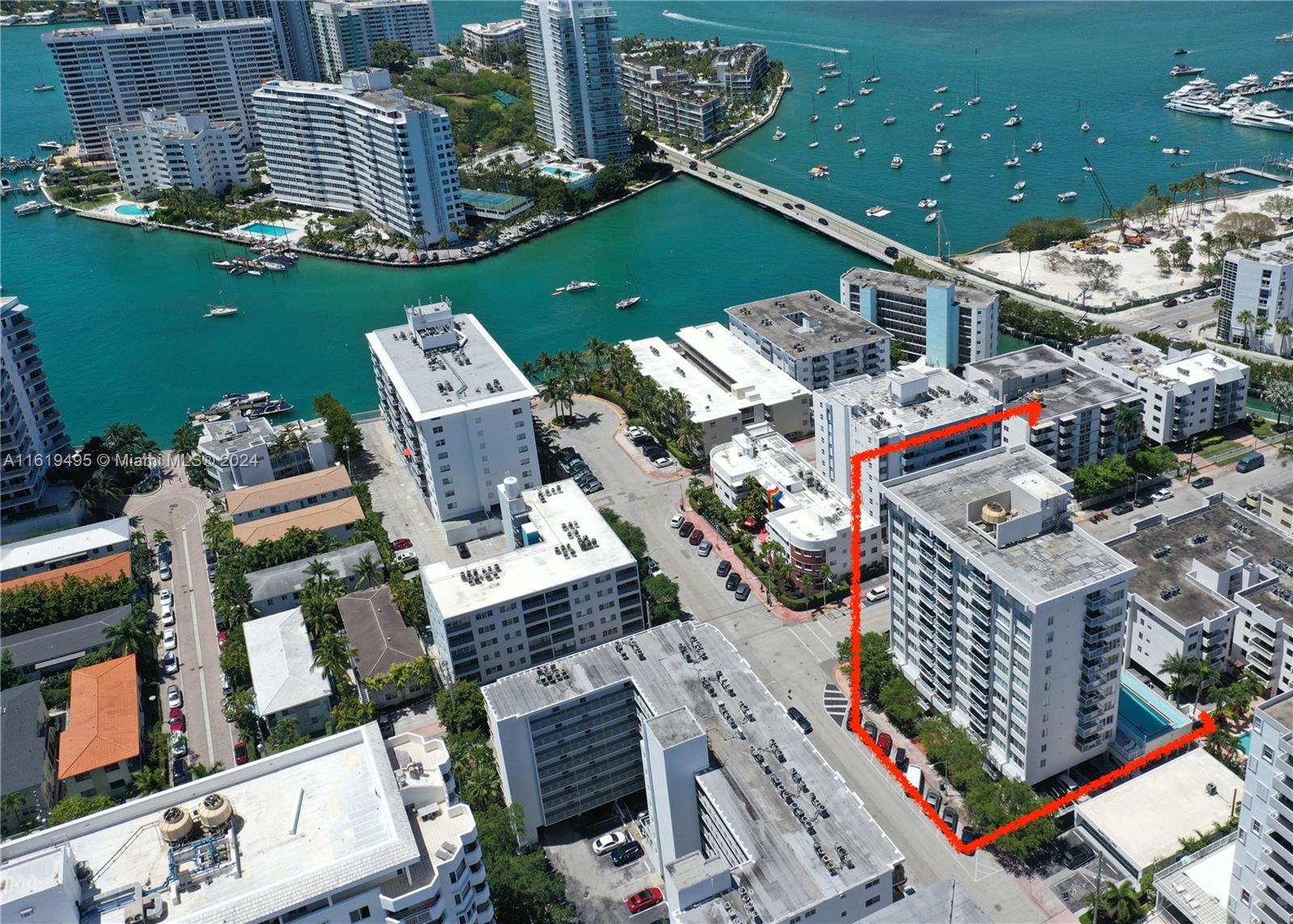 1345 Lincoln Rd # 705