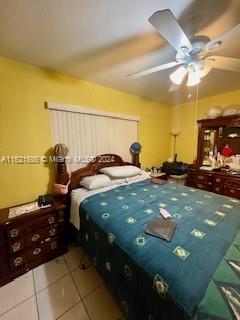 904 NE 164th St