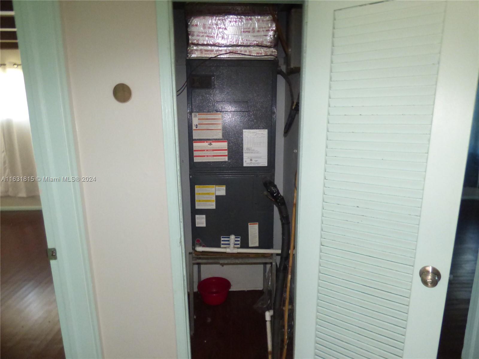 590 NW 124th St