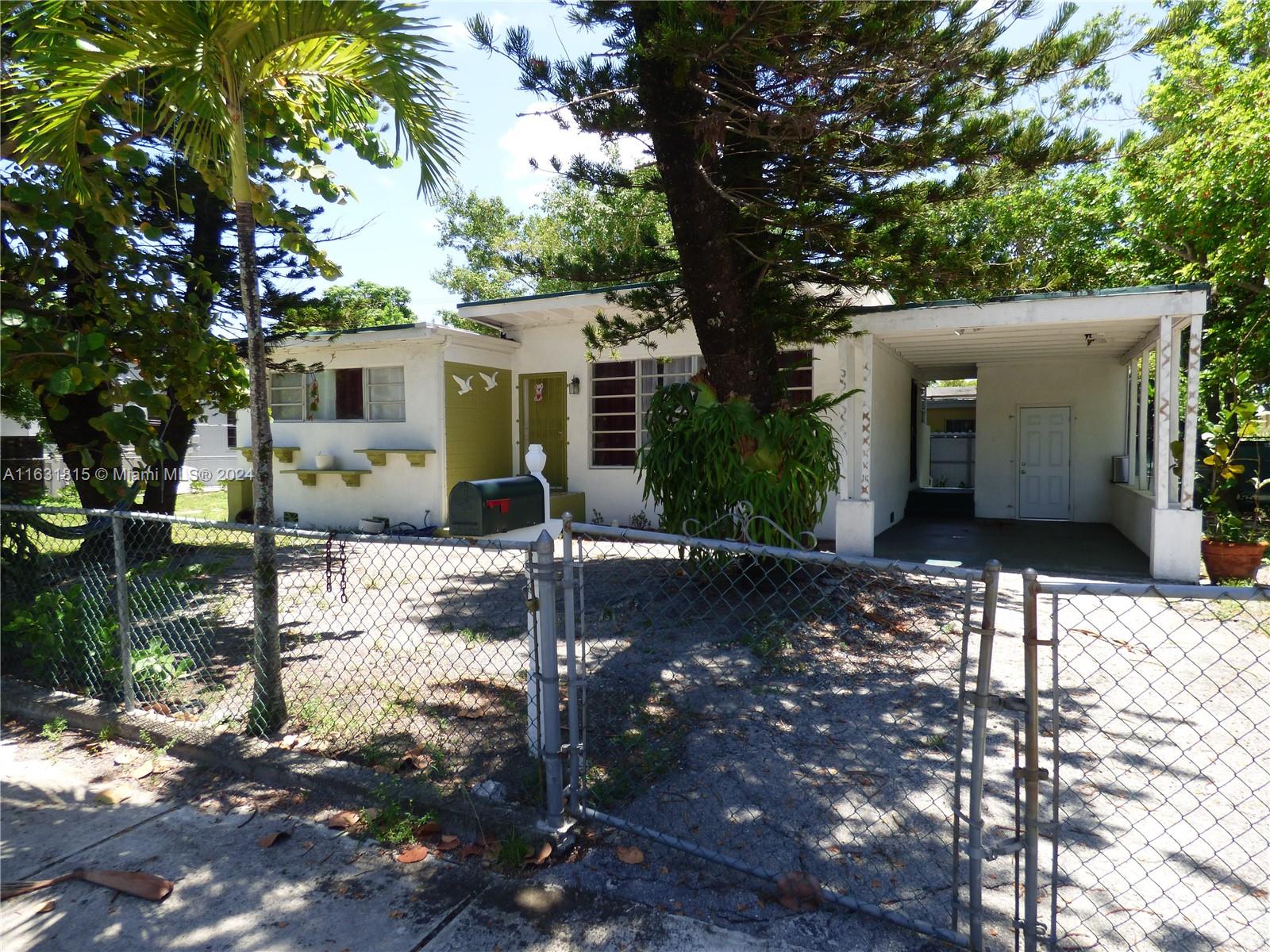 590 NW 124th St