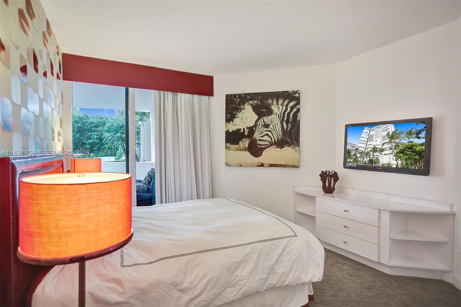 21050 Point Pl # 403