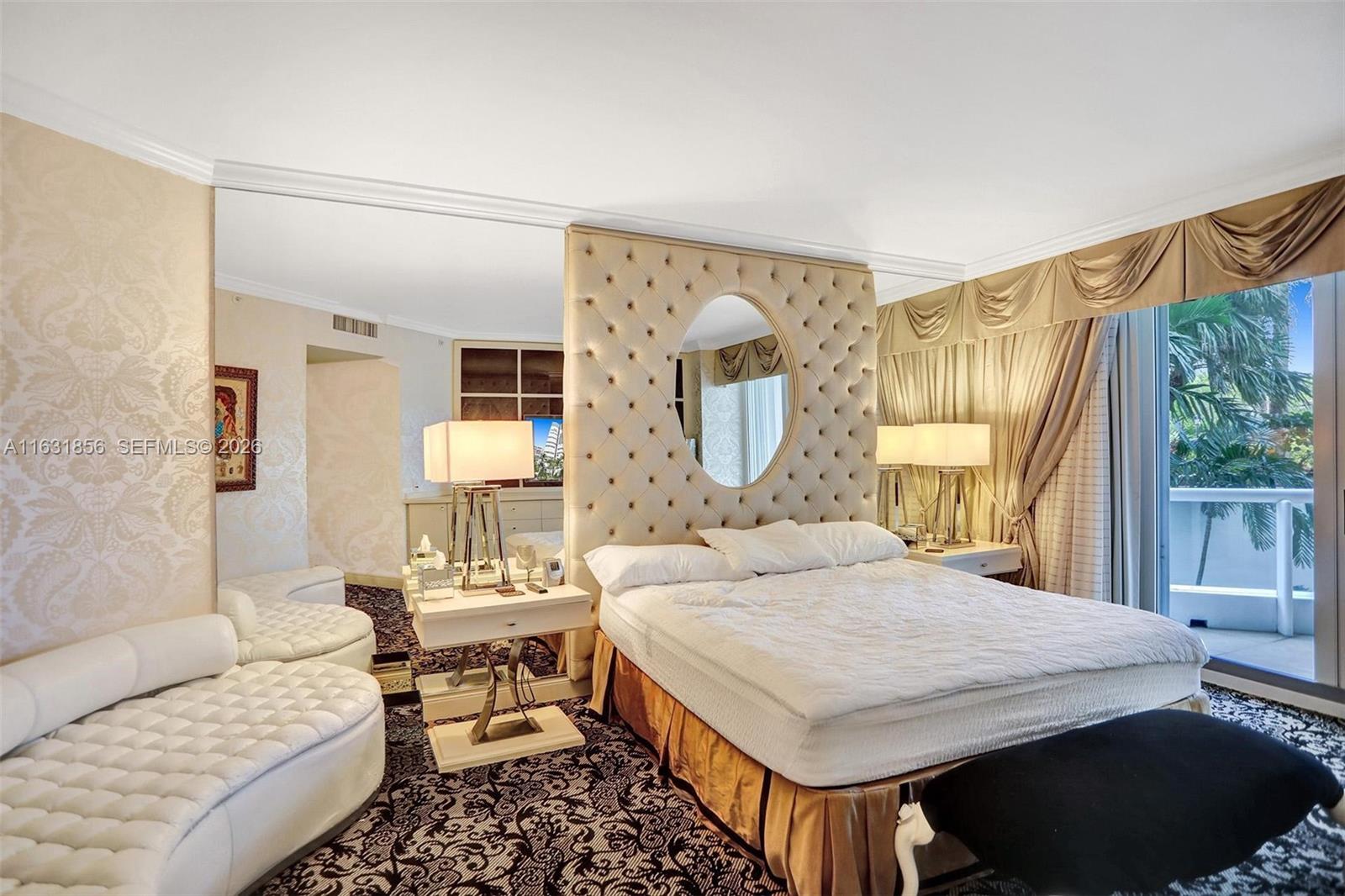 21050 Point Pl # 403