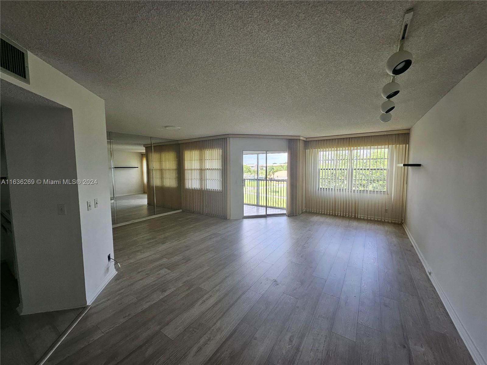 1001 SW 128th Ter # 412B