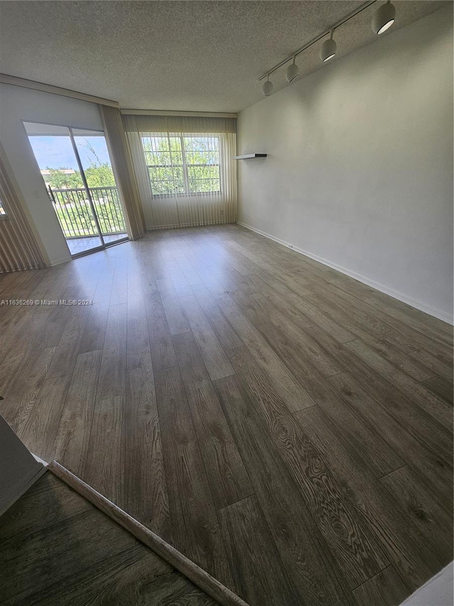 1001 SW 128th Ter # 412B