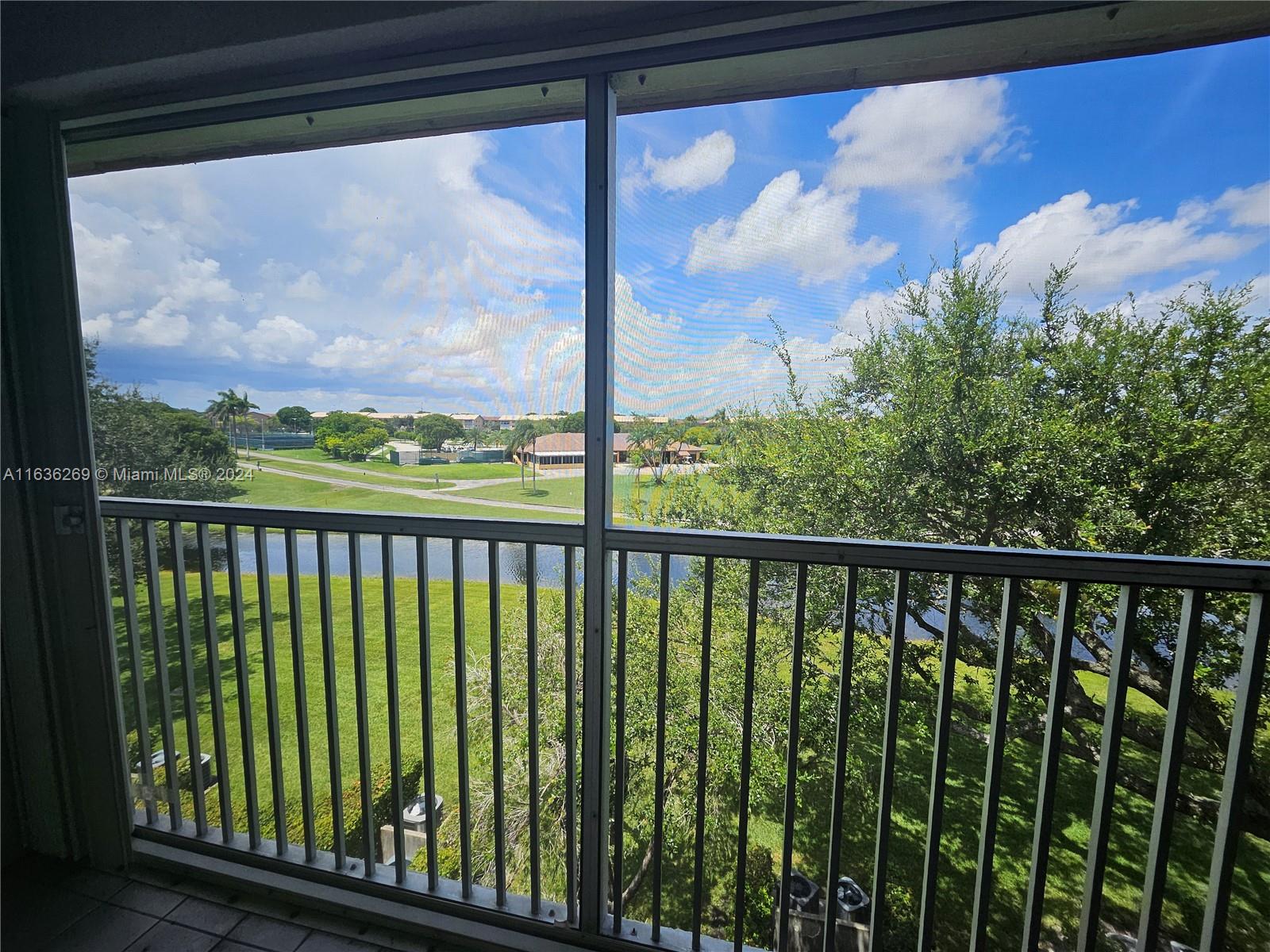 1001 SW 128th Ter # 412B