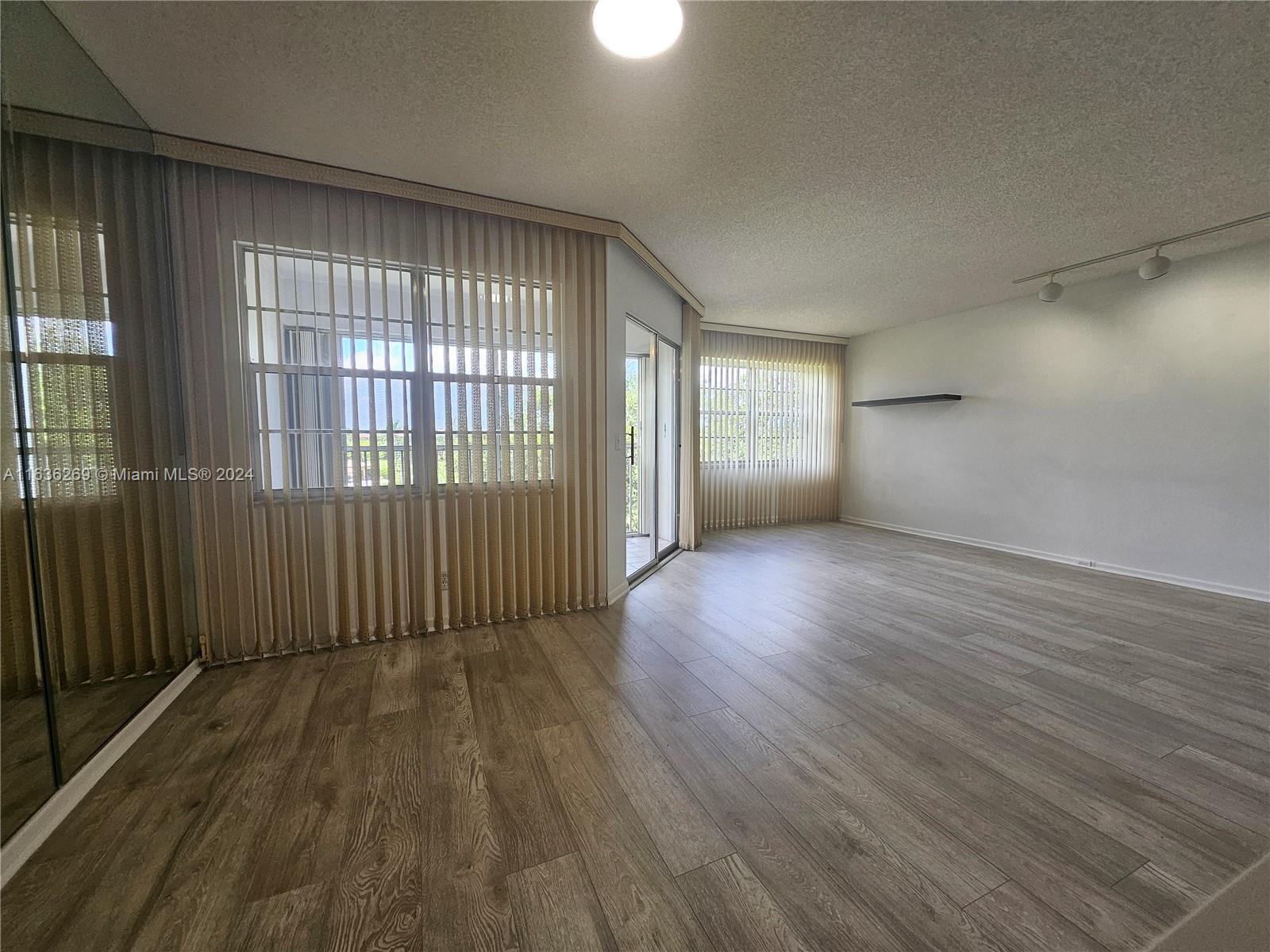 1001 SW 128th Ter # 412B