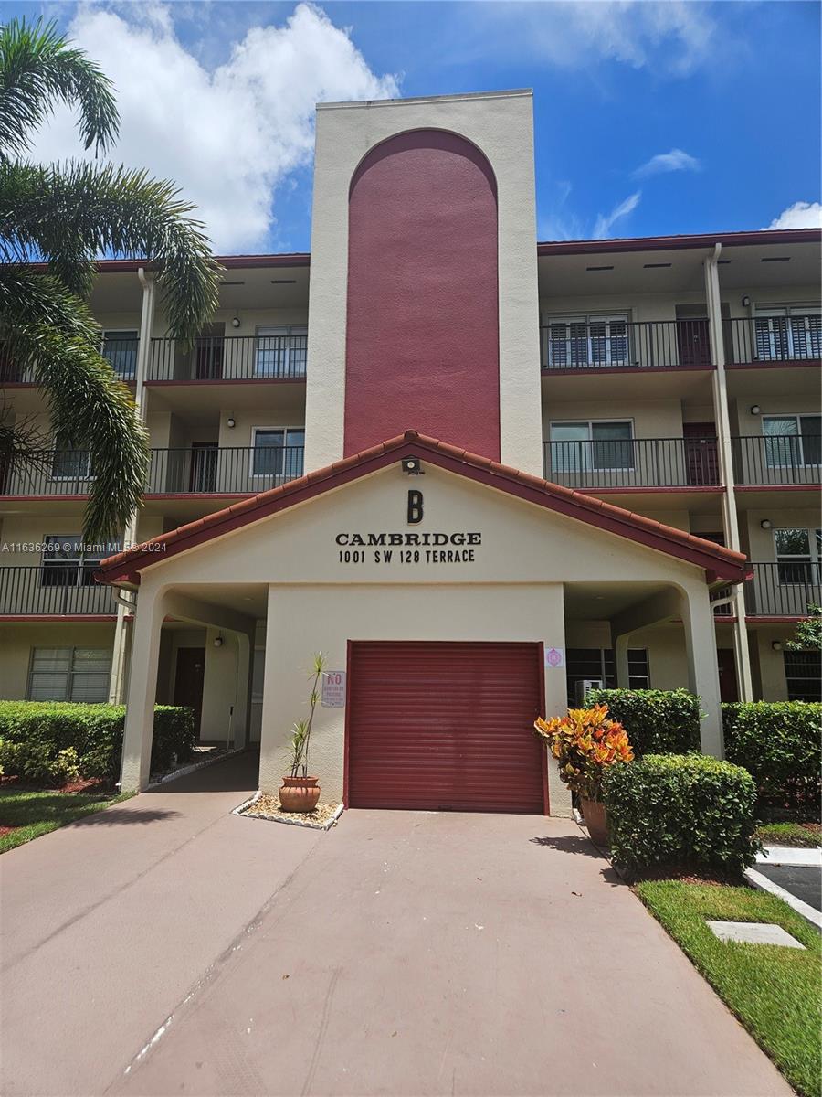 1001 SW 128th Ter # 412B