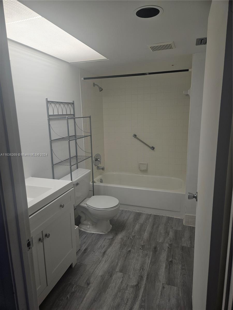 1001 SW 128th Ter # 412B