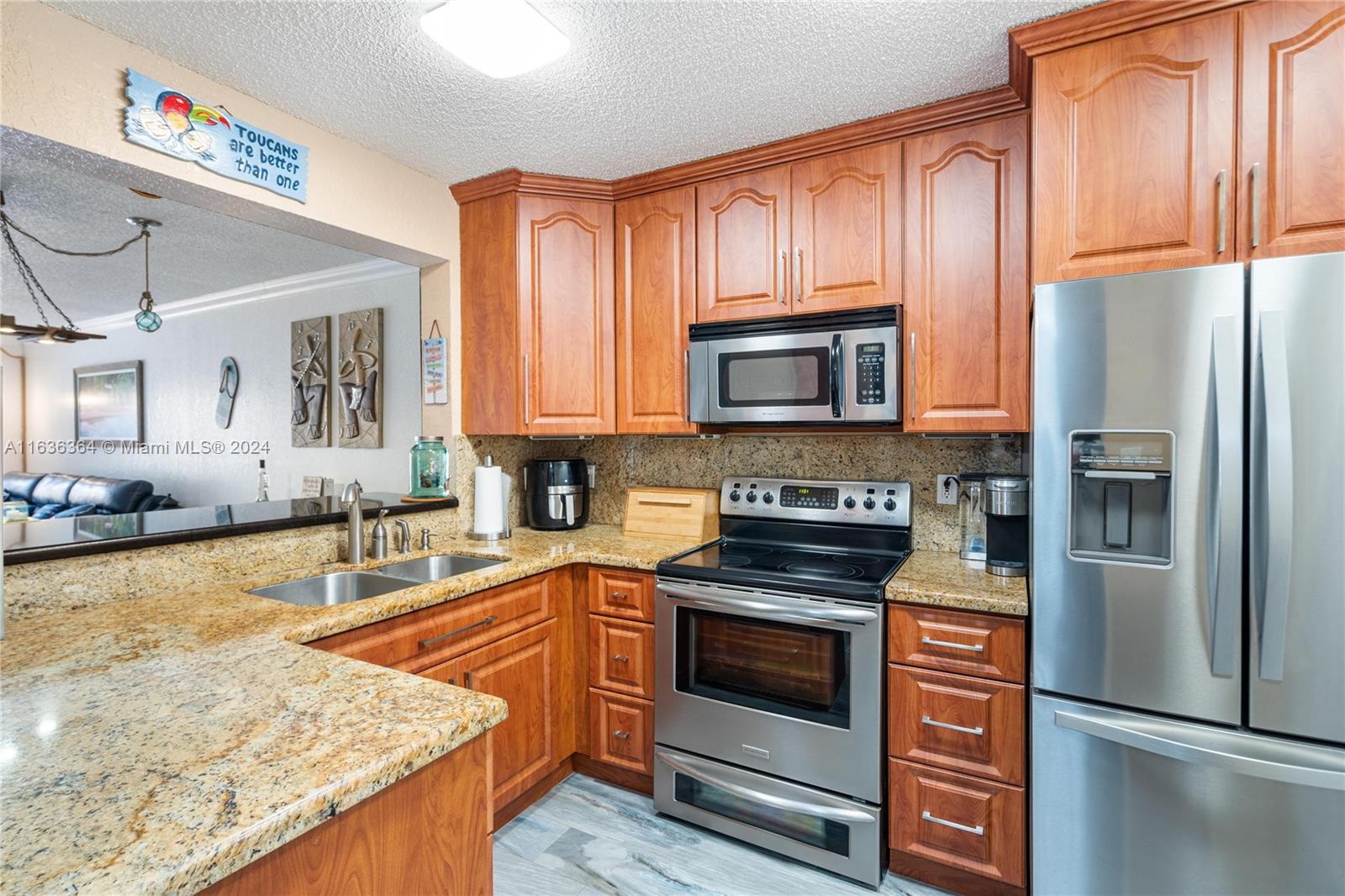 8900 Collins Ave # 304