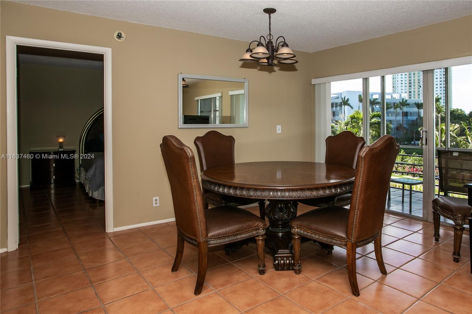 200 Diplomat Pkwy # 325