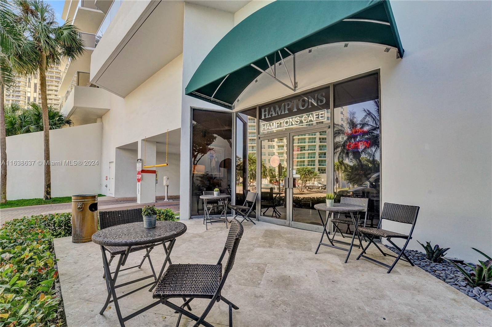 20201 E Country Club Dr # 405