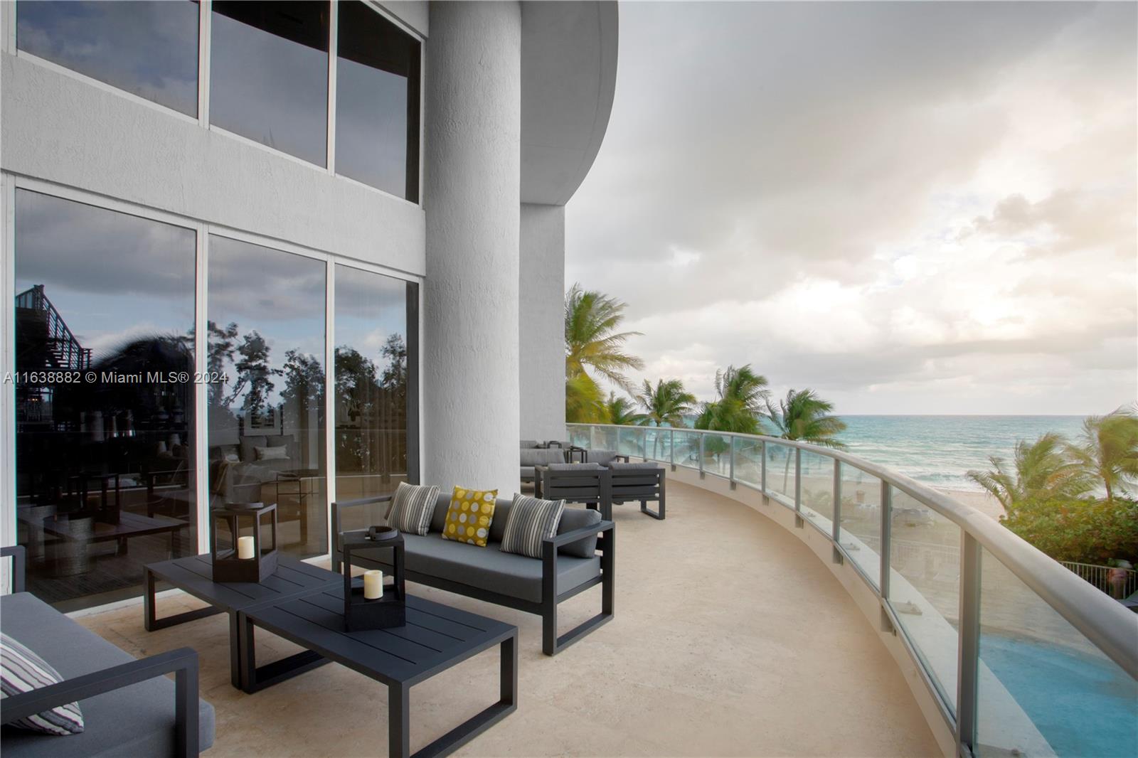 17375 Collins Ave # 2003