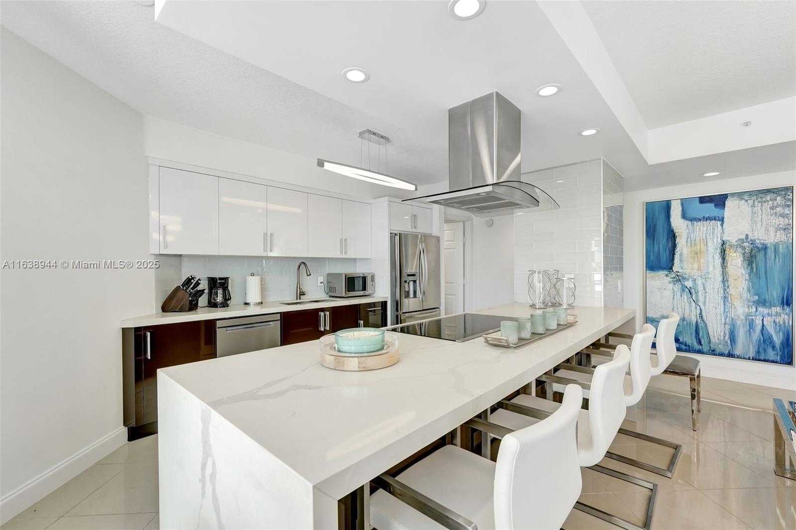 3370 Hidden Bay Dr # 404