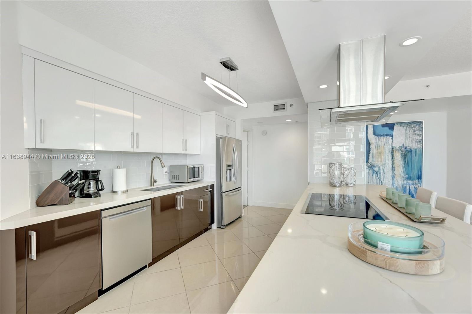 3370 Hidden Bay Dr # 404