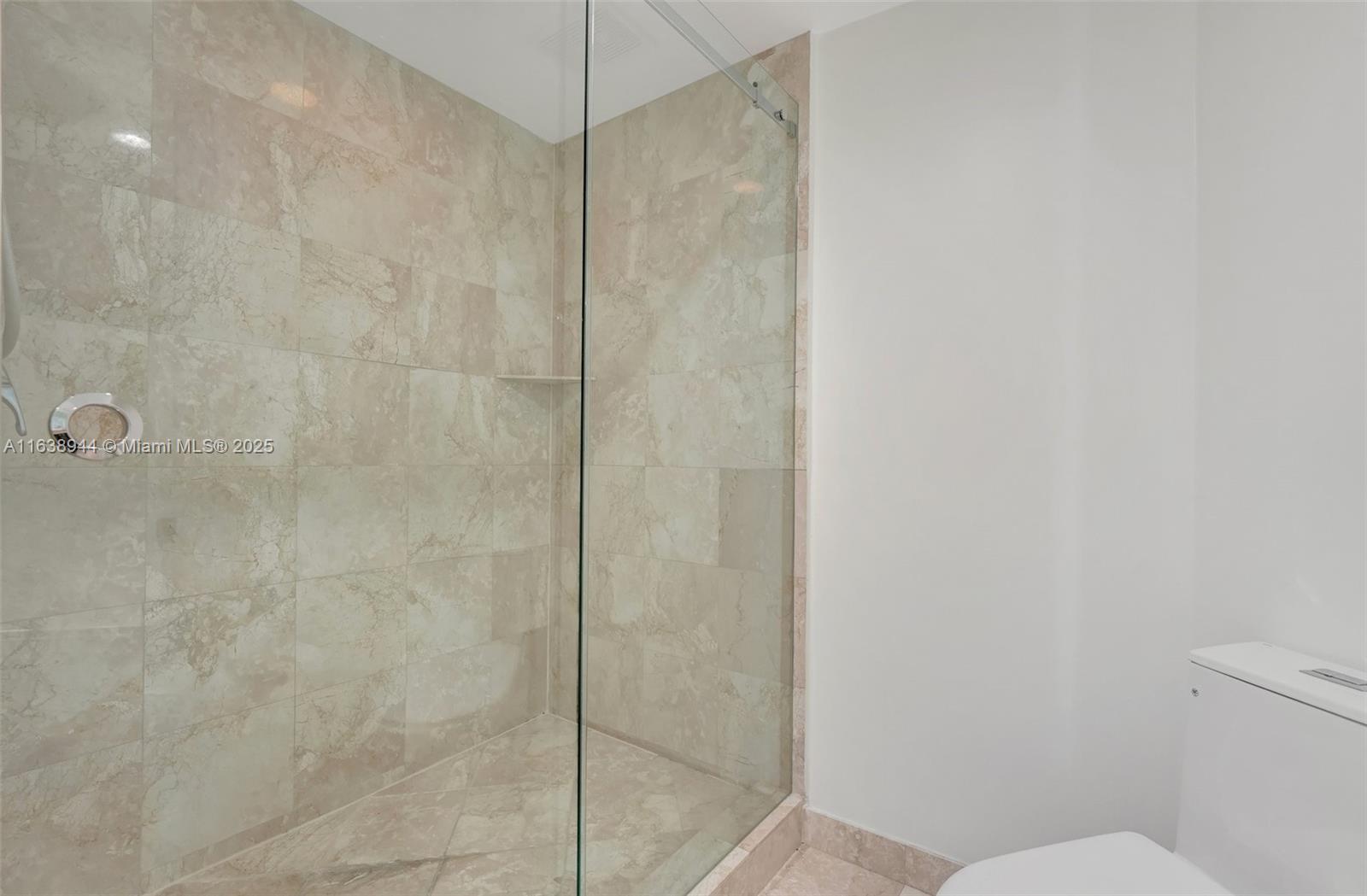 3370 Hidden Bay Dr # 404