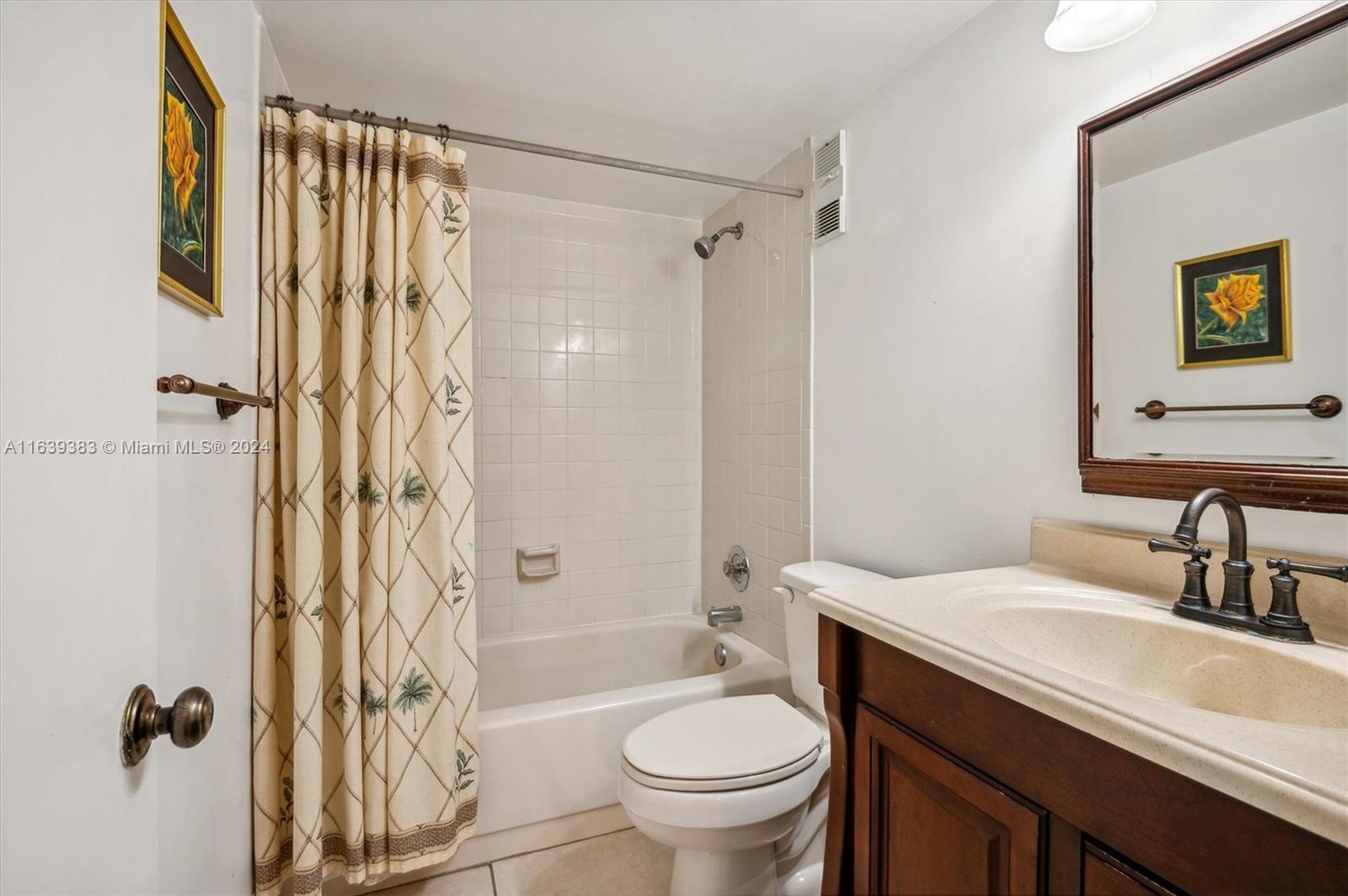 2205 S Cypress Bend Dr # 203