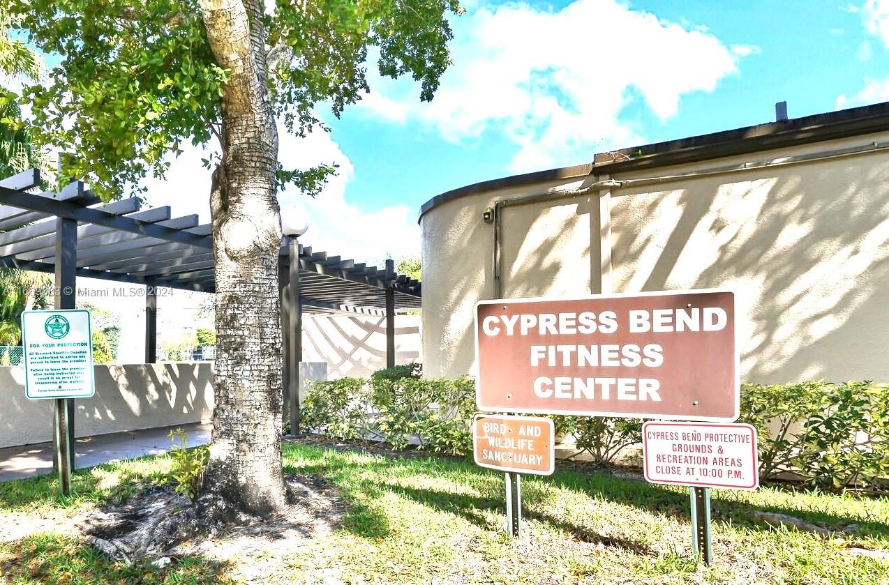 2205 S Cypress Bend Dr # 203