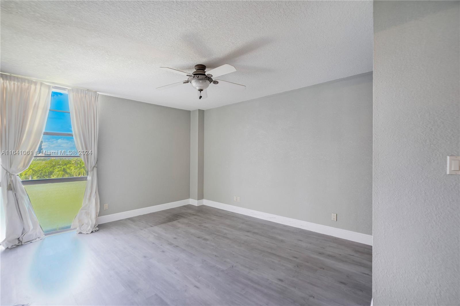 3401 N Country Club Dr # 703