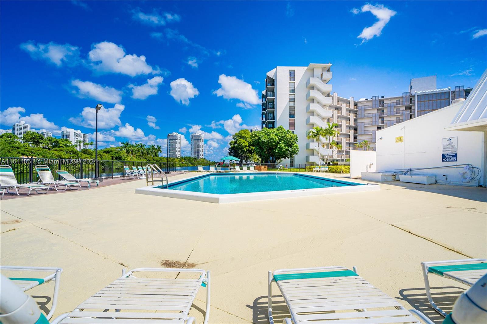 3401 N Country Club Dr # 703