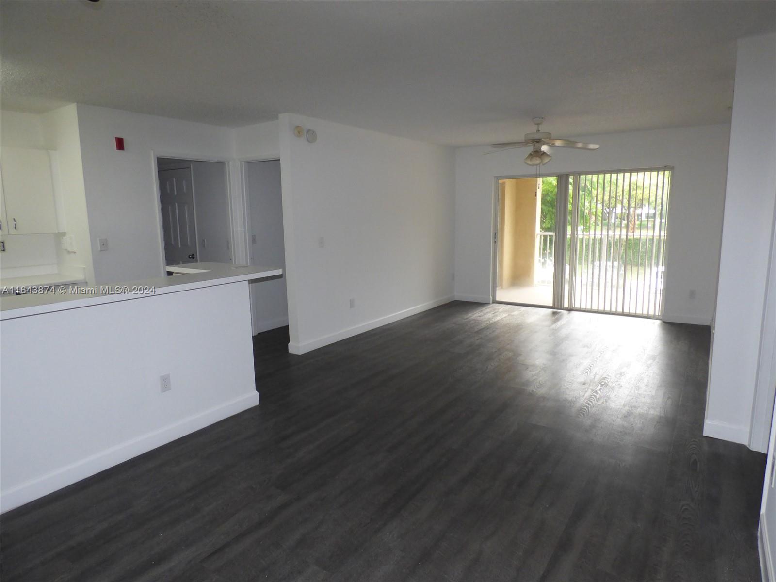 2640 S University Dr # 221