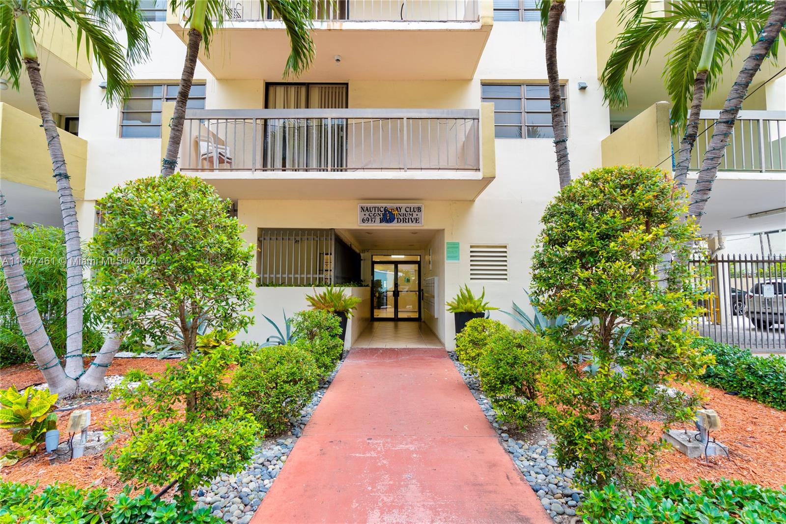 6937 Bay Dr # 509