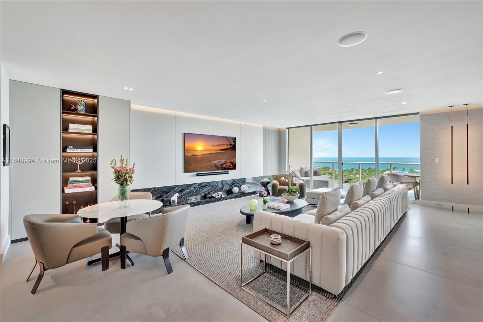20201 E Country Club Dr # 1604
