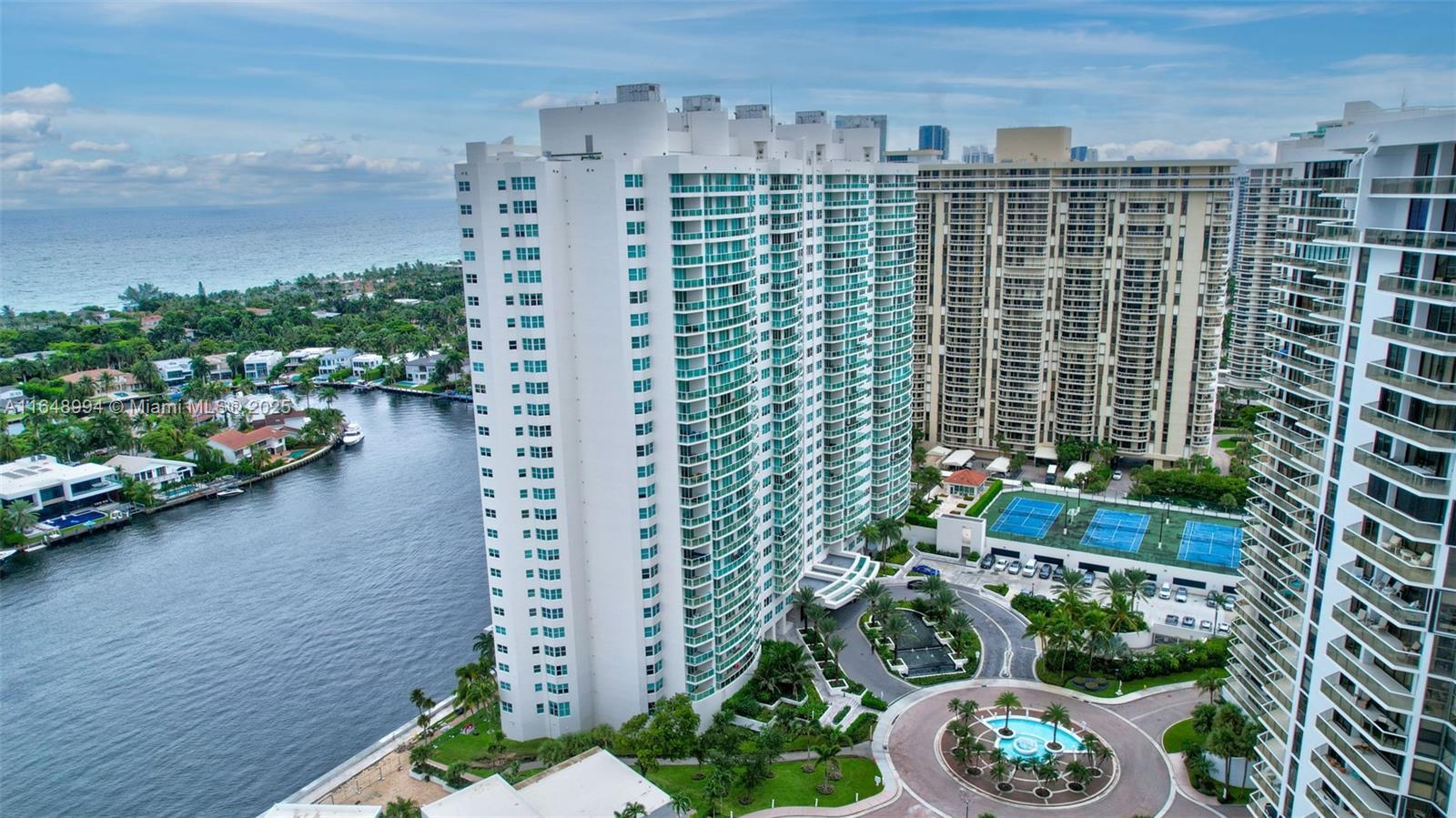 20201 E Country Club Dr # 1604