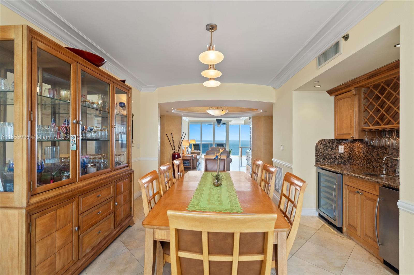 18911 Collins Ave # 2704