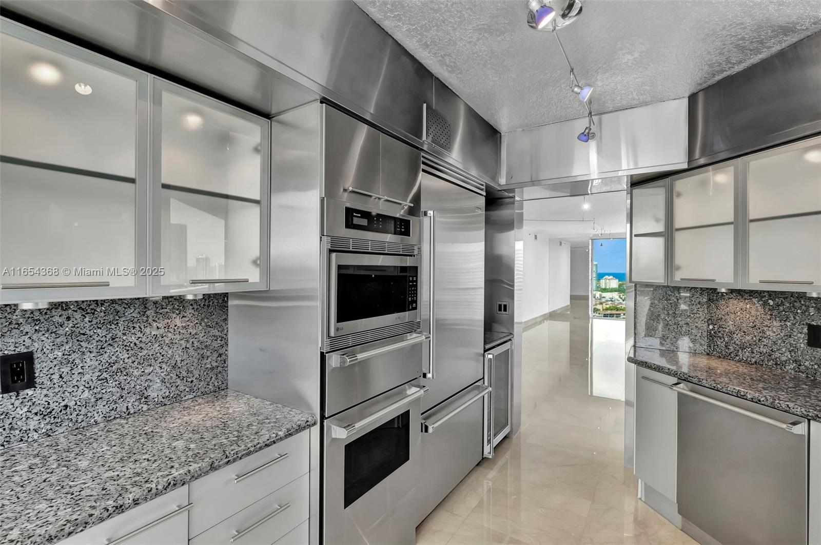 3370 Hidden Bay Dr # 2708