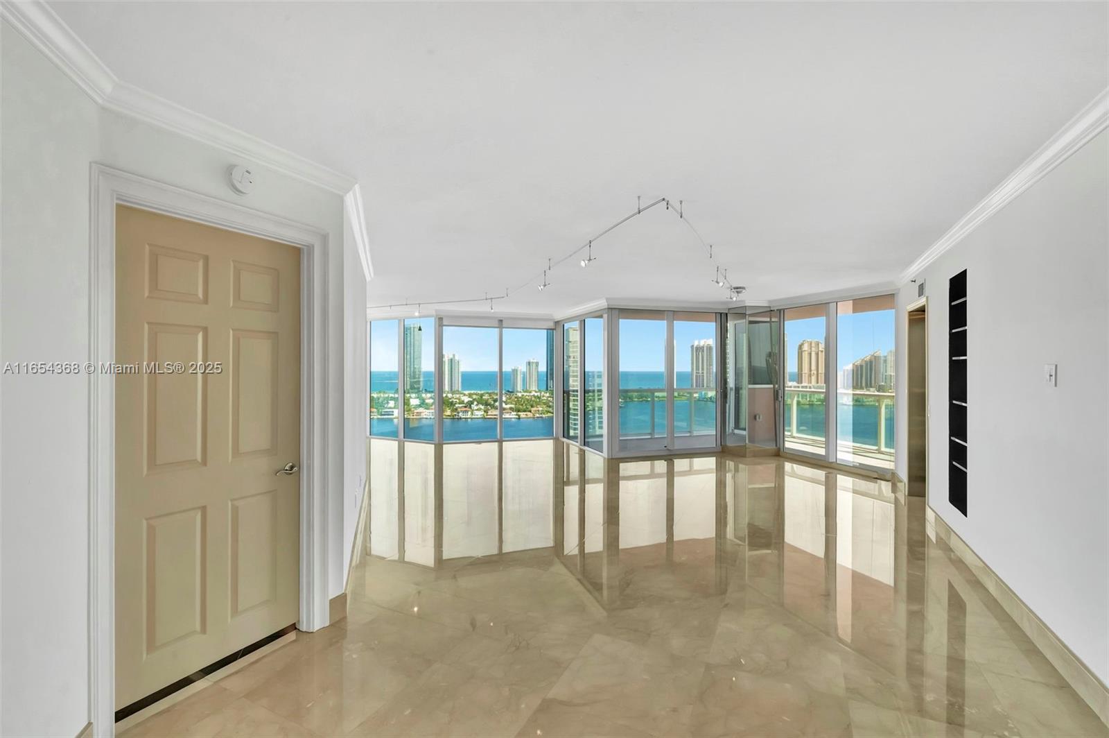 3370 Hidden Bay Dr # 2708