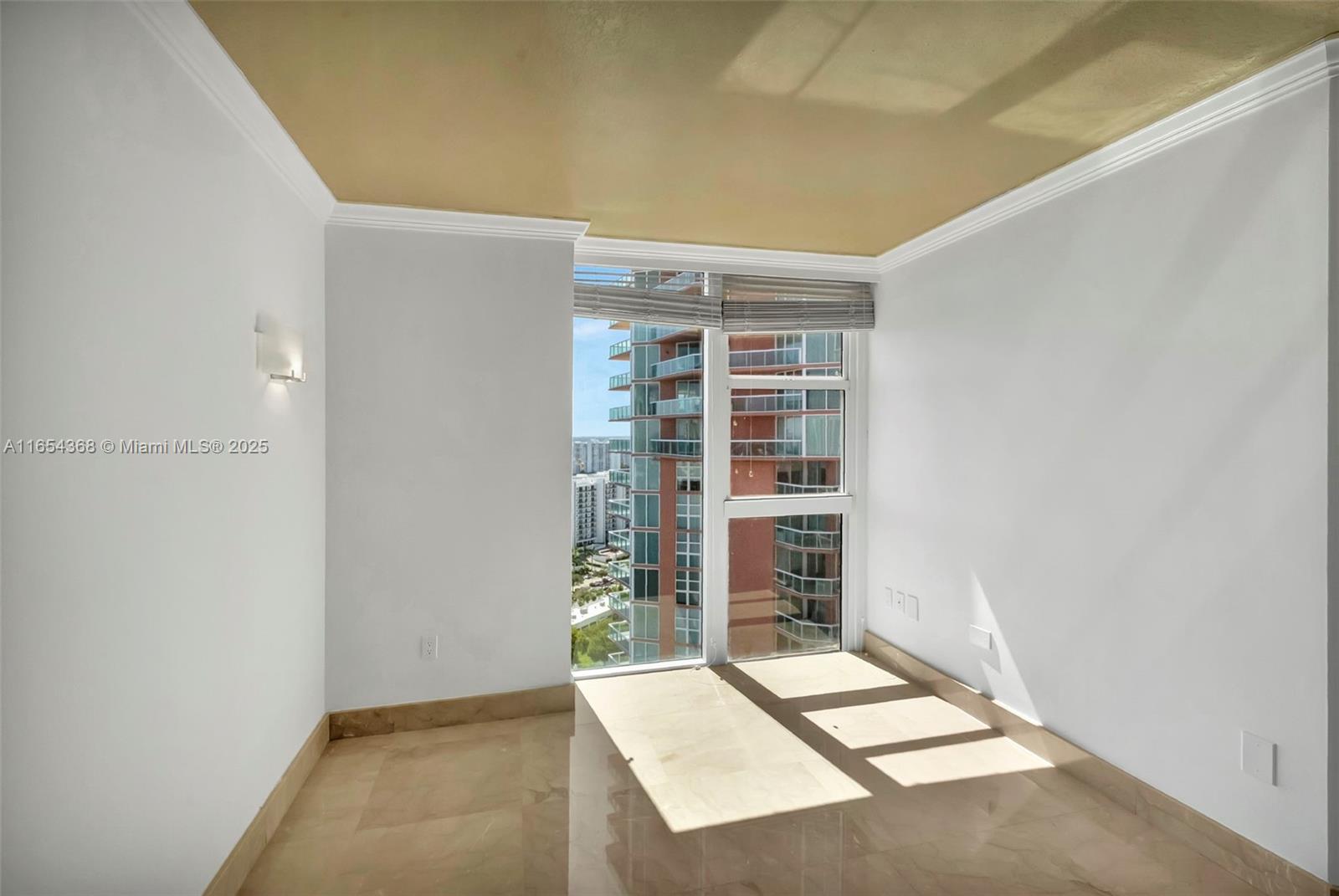 3370 Hidden Bay Dr # 2708
