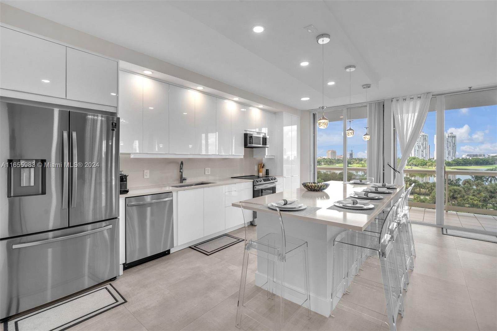 20191 E Country Club Dr # 601