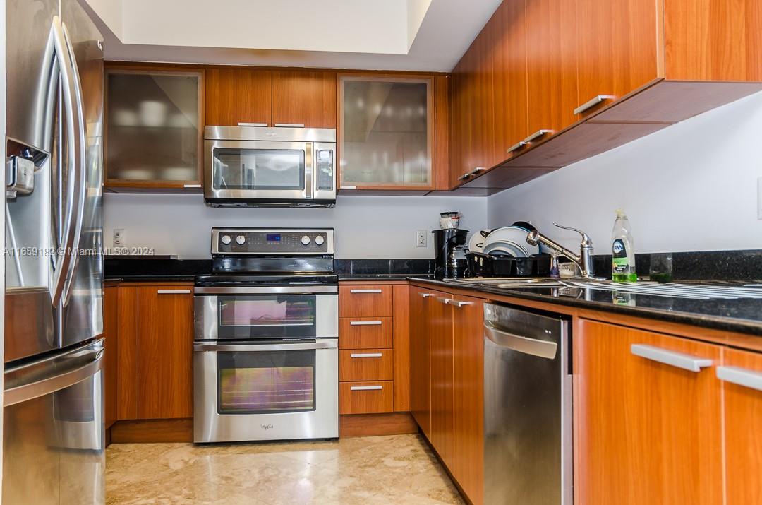 16699 Collins Ave # 3506