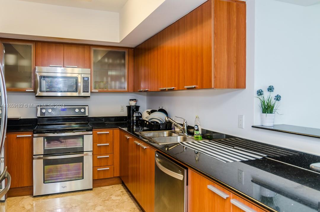 16699 Collins Ave # 3506