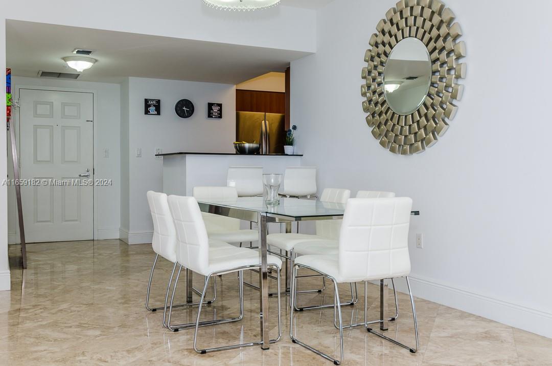 16699 Collins Ave # 3506
