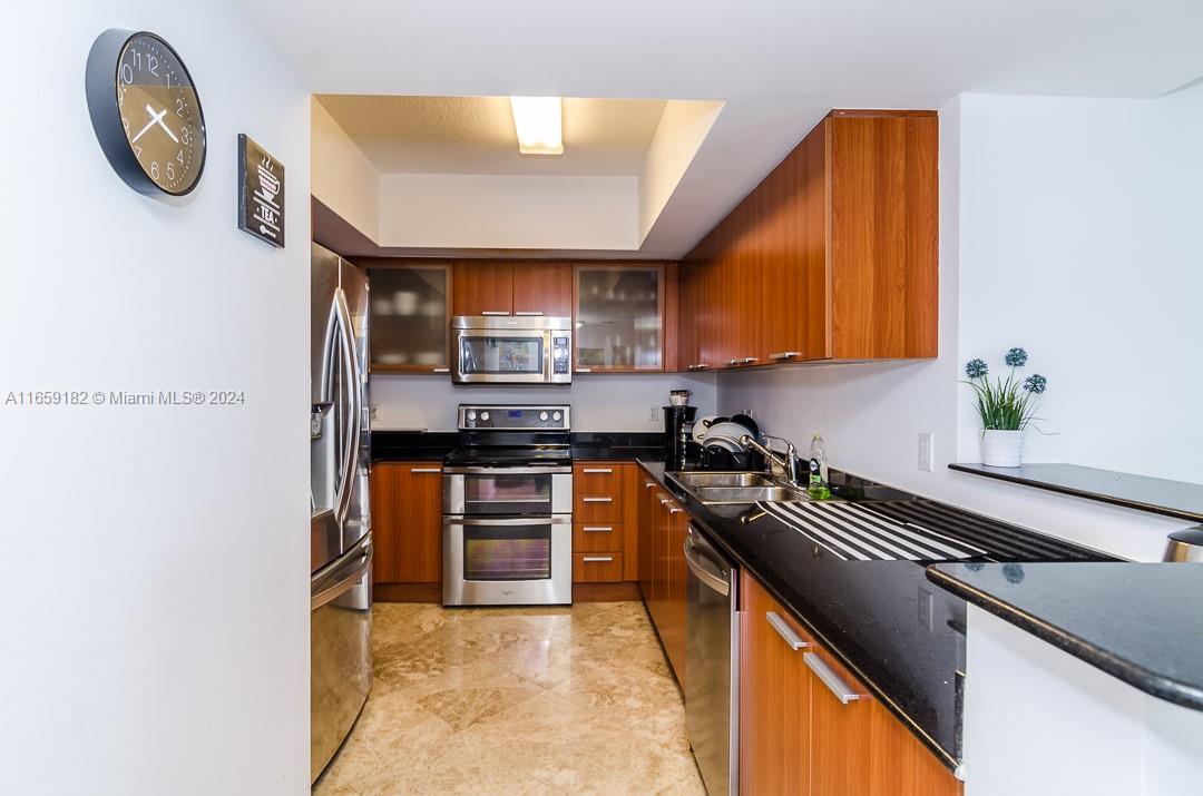 16699 Collins Ave # 3506