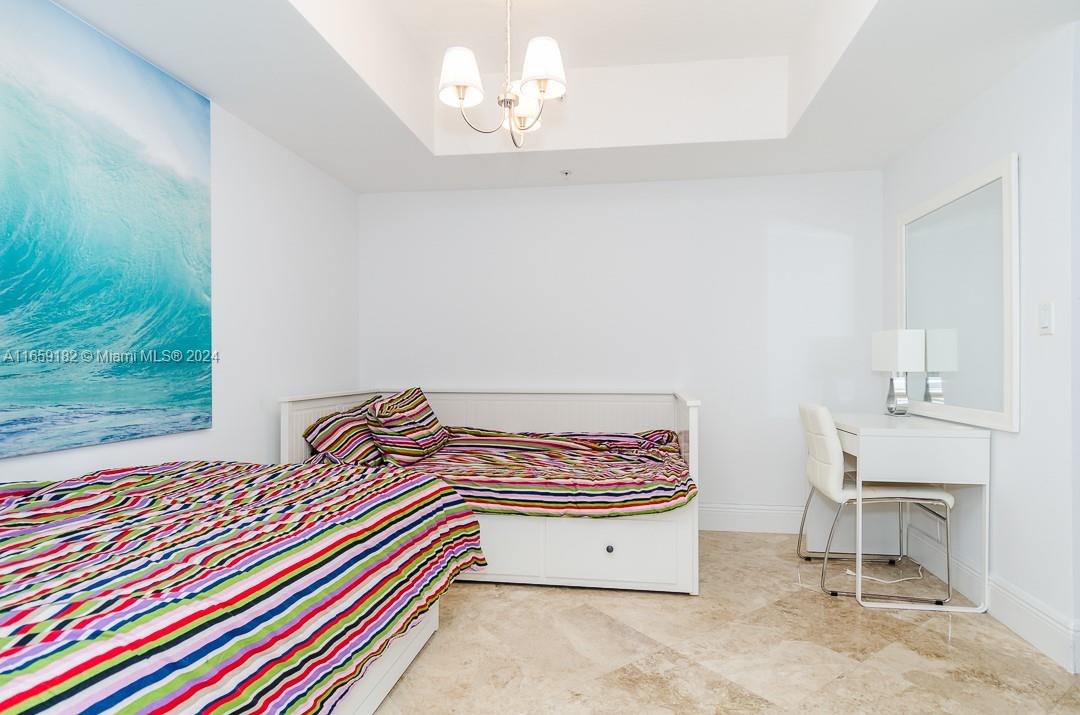 16699 Collins Ave # 3506